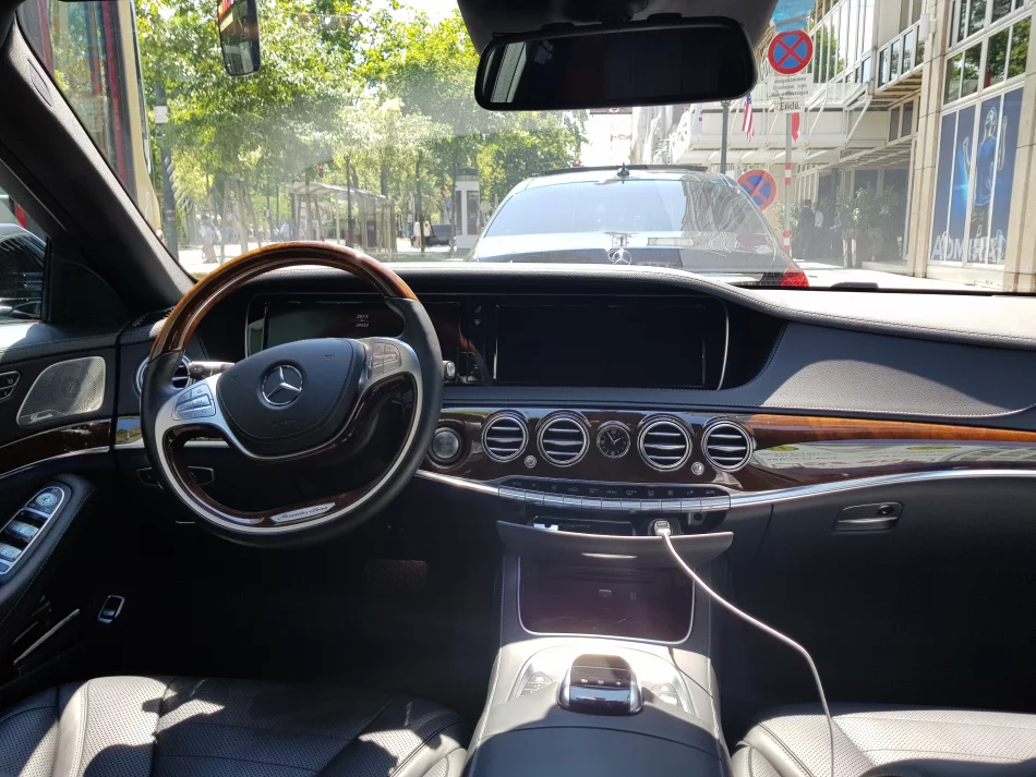 Mercedes-Benz S Class 2016 - Photo 3