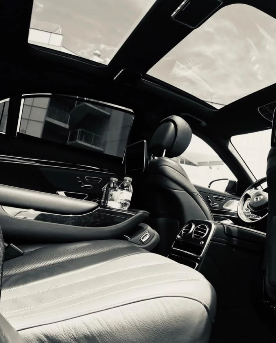Mercedes-Benz S Class 2019 - Photo 2