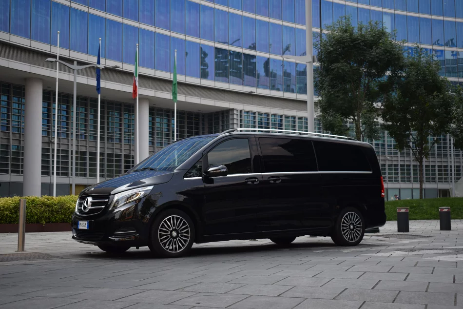 Mercedes-Benz Class V 2019 - Photo 3