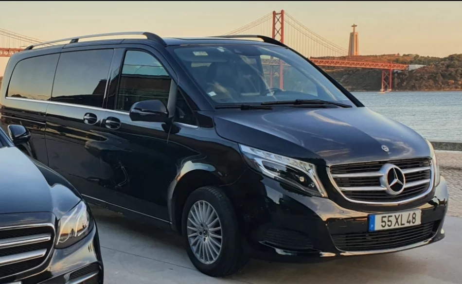 Mercedes-Benz V Class 2018 - Photo 2