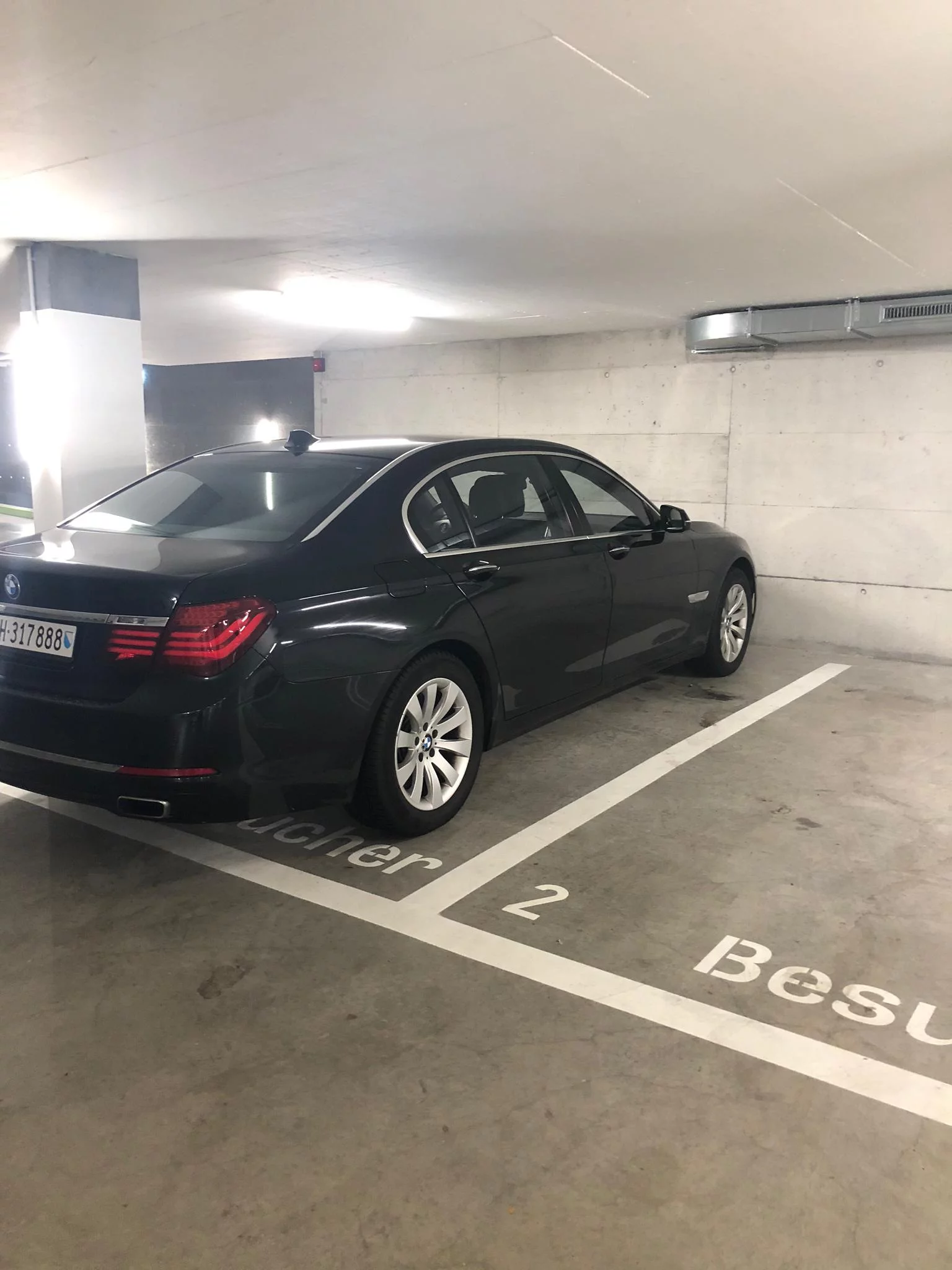 BMW 5 Series 2019 - Photo 4