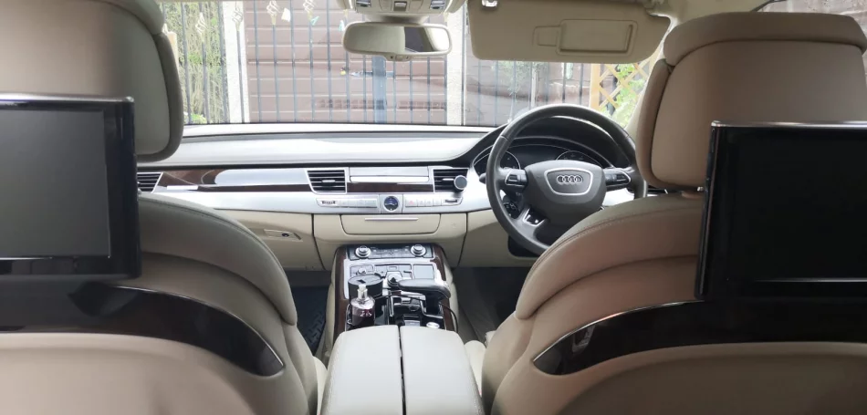 Audi A8 L Exec. 2018 - Photo 4