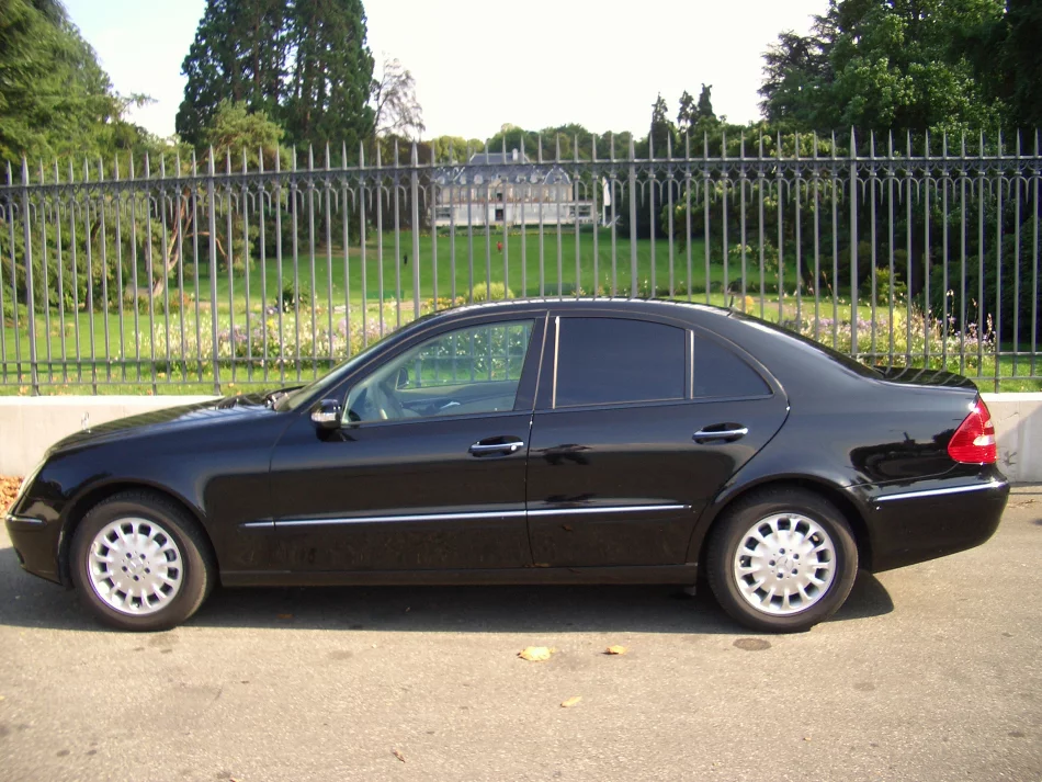 Mercedes-Benz E-class 2004